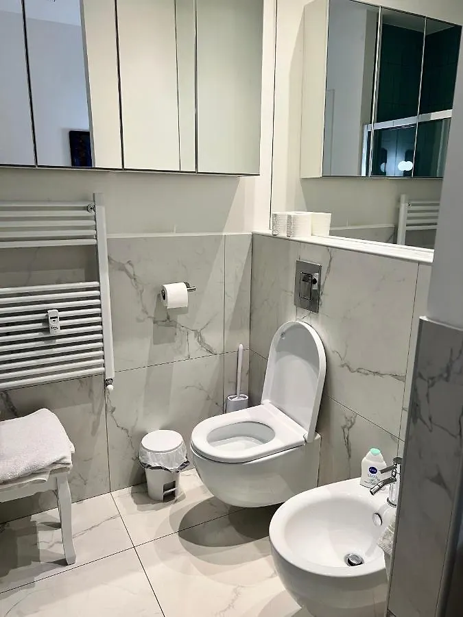 Apartment 812 Milan